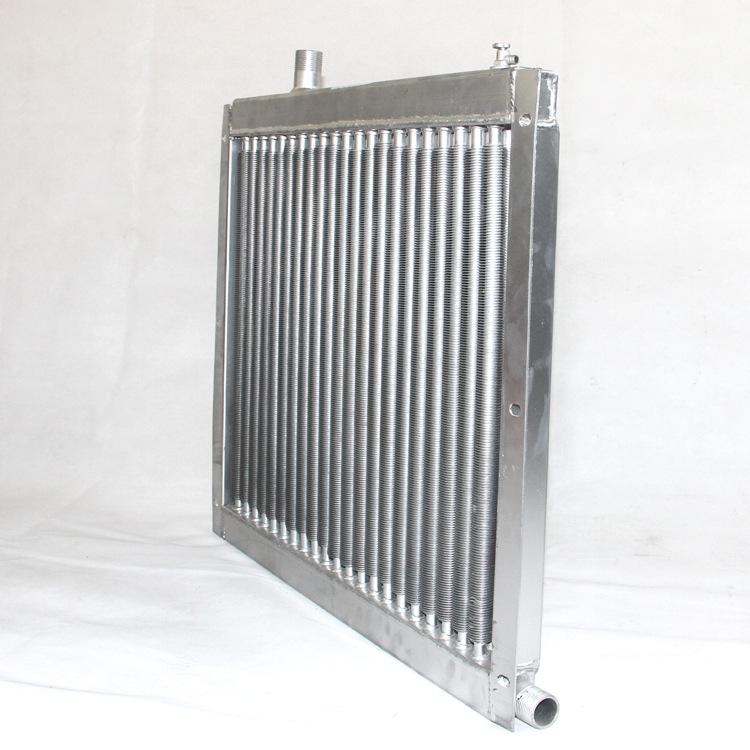 汽車散熱器水箱詳解 速派老帕薩特B5 2.8L與奧迪A4/A6配件水室水槽的重要性